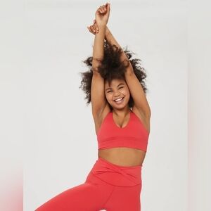 Aerie OFFLINE Real Me Twist Back Sports Bra Mascot Red